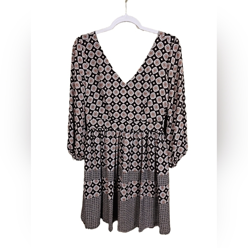 GB long sleeve mini dress black with geometric pattern medium